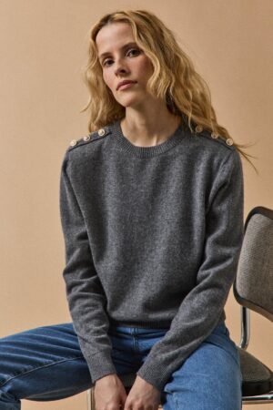 Women's sweater with button shoulders - The Cashmere Collection