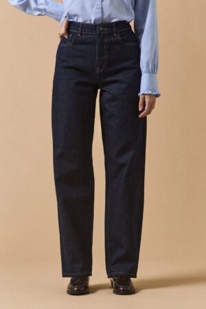 Women's wide-leg Zoe jeans made with organic cotton